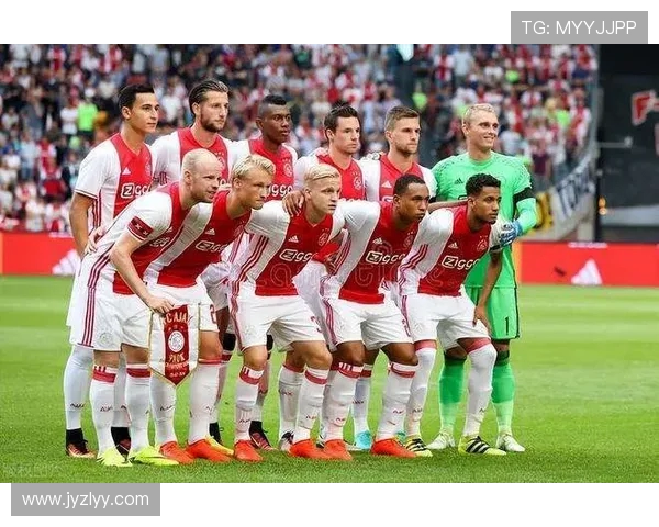 阿贾克斯对阵英超球队的历史战绩及战术总结